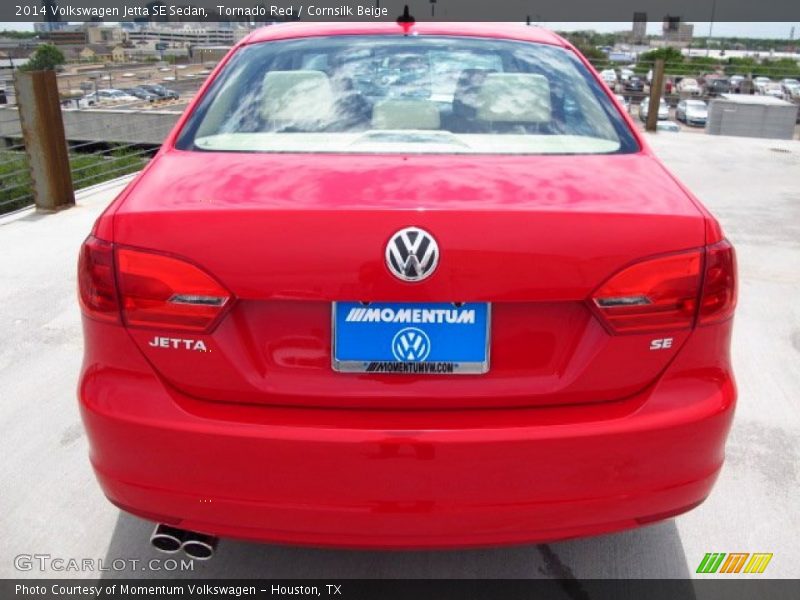 Tornado Red / Cornsilk Beige 2014 Volkswagen Jetta SE Sedan