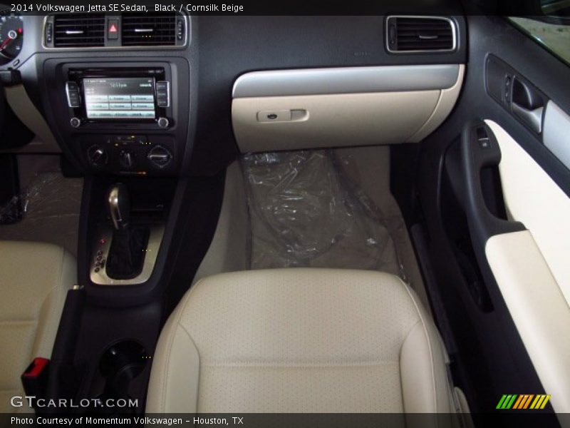 Black / Cornsilk Beige 2014 Volkswagen Jetta SE Sedan