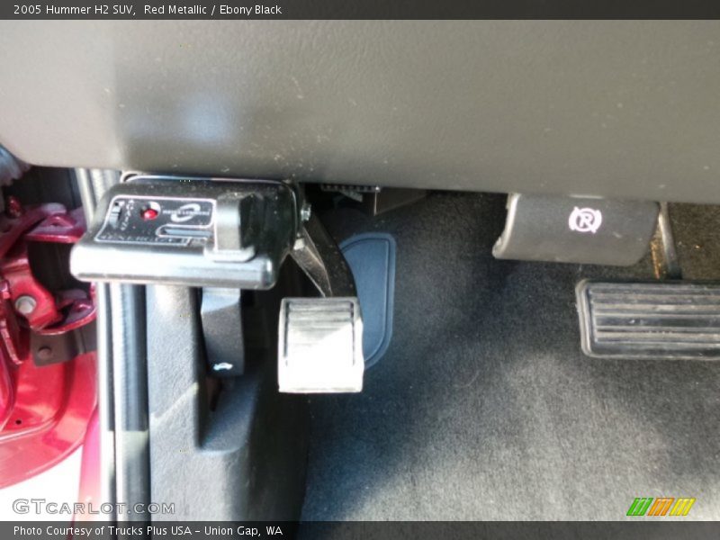 Red Metallic / Ebony Black 2005 Hummer H2 SUV