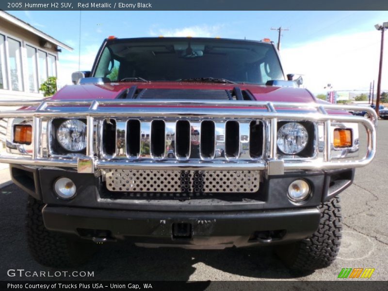 Red Metallic / Ebony Black 2005 Hummer H2 SUV