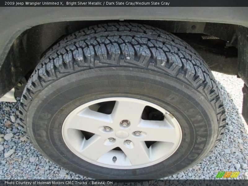 Bright Silver Metallic / Dark Slate Gray/Medium Slate Gray 2009 Jeep Wrangler Unlimited X
