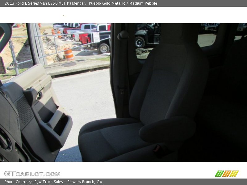 Pueblo Gold Metallic / Medium Pebble 2013 Ford E Series Van E350 XLT Passenger
