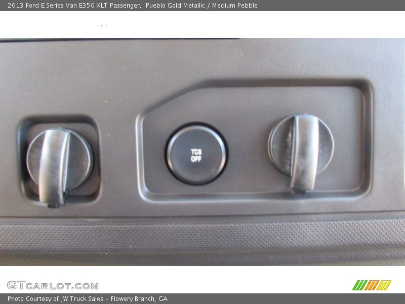 Pueblo Gold Metallic / Medium Pebble 2013 Ford E Series Van E350 XLT Passenger
