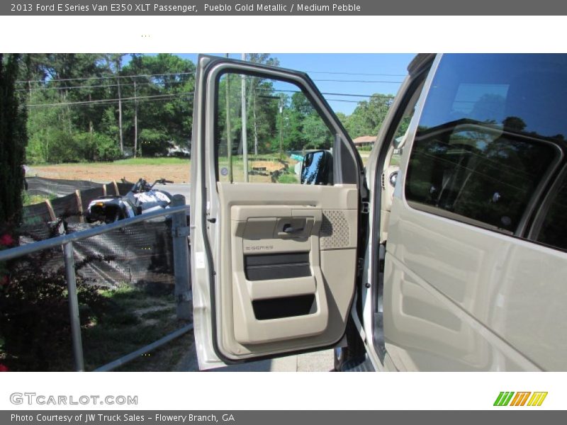 Pueblo Gold Metallic / Medium Pebble 2013 Ford E Series Van E350 XLT Passenger
