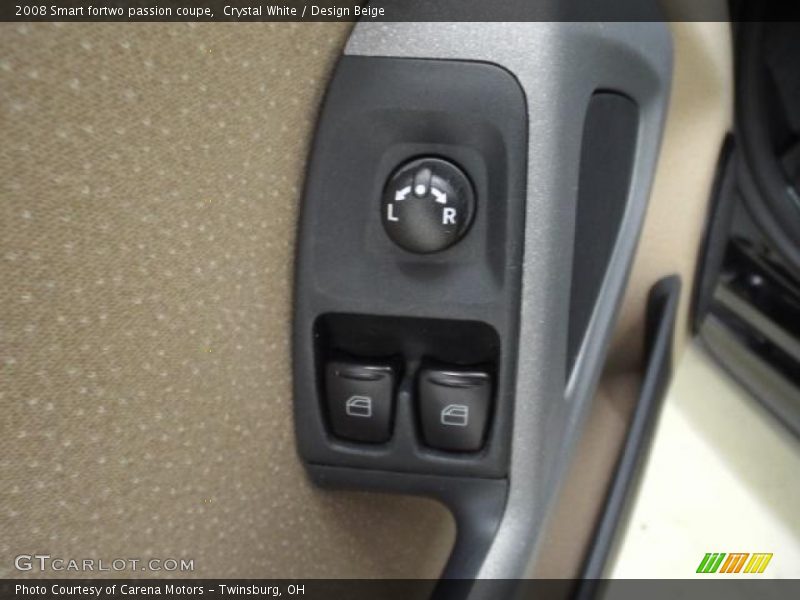 Crystal White / Design Beige 2008 Smart fortwo passion coupe