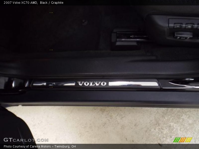 Black / Graphite 2007 Volvo XC70 AWD