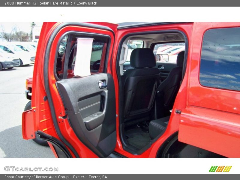 Solar Flare Metallic / Ebony Black 2008 Hummer H3