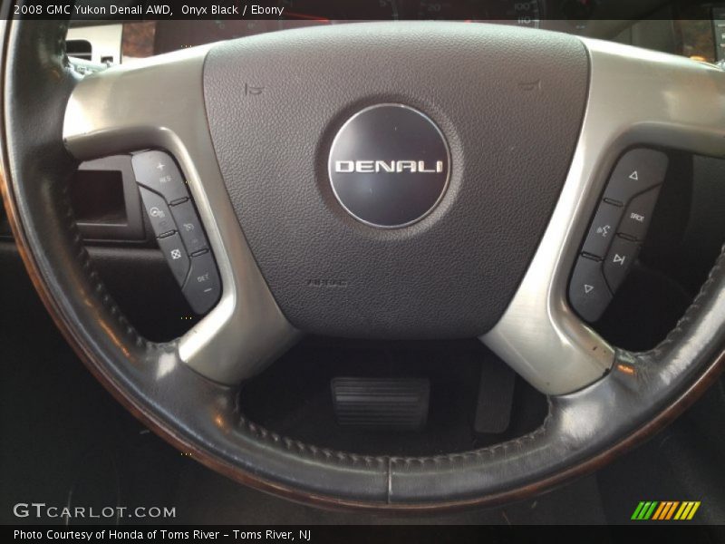 Onyx Black / Ebony 2008 GMC Yukon Denali AWD