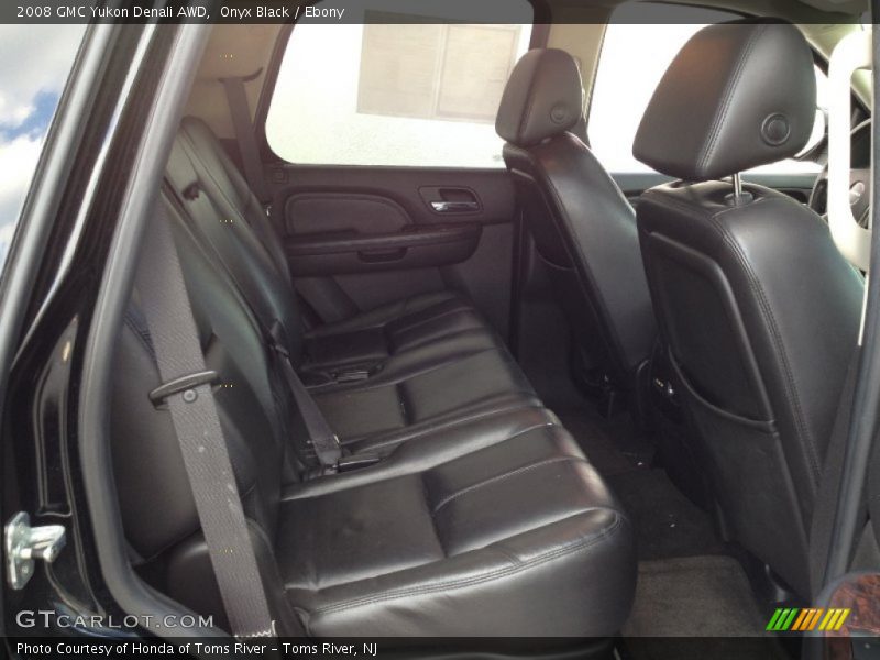Onyx Black / Ebony 2008 GMC Yukon Denali AWD