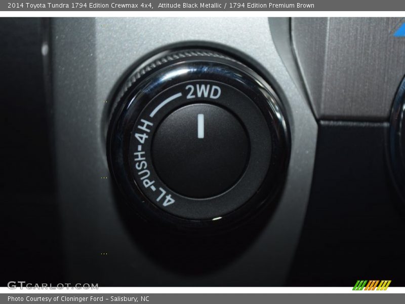 Controls of 2014 Tundra 1794 Edition Crewmax 4x4