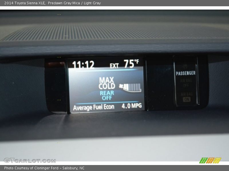 Predawn Gray Mica / Light Gray 2014 Toyota Sienna XLE