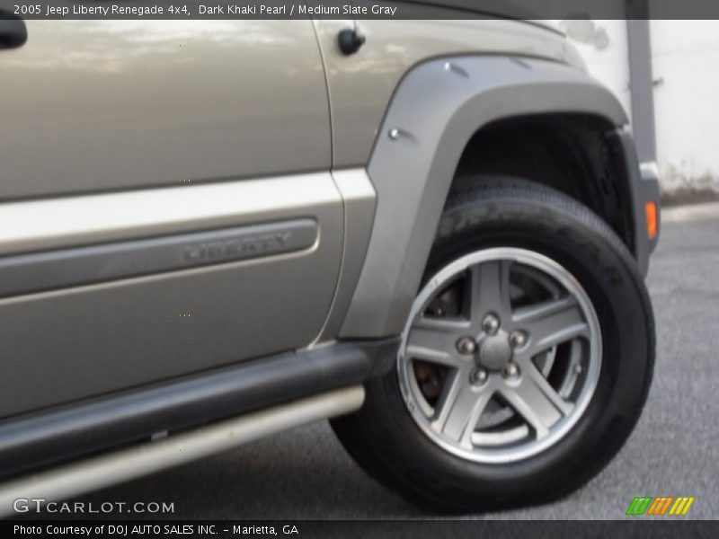 Dark Khaki Pearl / Medium Slate Gray 2005 Jeep Liberty Renegade 4x4