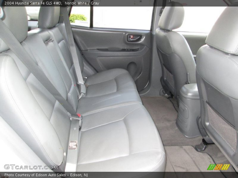Nordic White / Gray 2004 Hyundai Santa Fe GLS 4WD