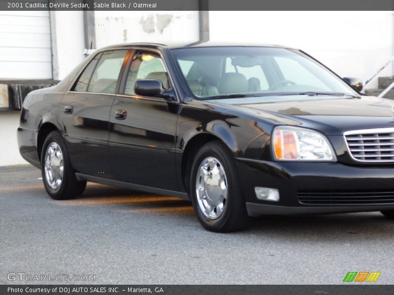 Sable Black / Oatmeal 2001 Cadillac DeVille Sedan