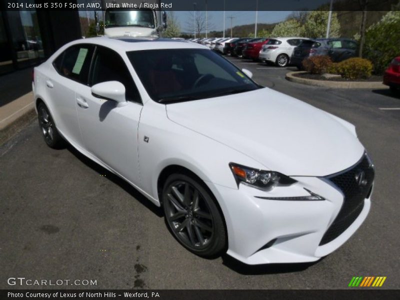 Front 3/4 View of 2014 IS 350 F Sport AWD