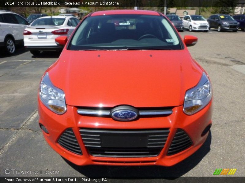 Race Red / Medium Light Stone 2014 Ford Focus SE Hatchback
