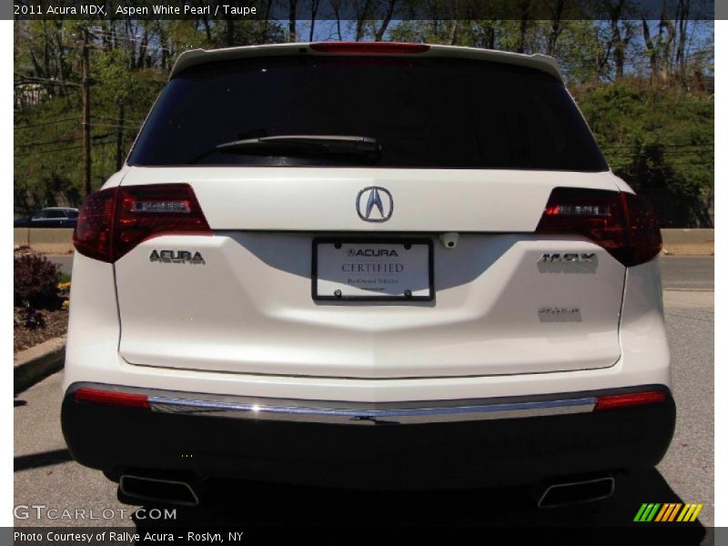 Aspen White Pearl / Taupe 2011 Acura MDX