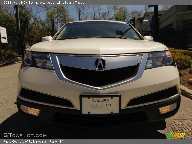 Aspen White Pearl / Taupe 2011 Acura MDX Technology