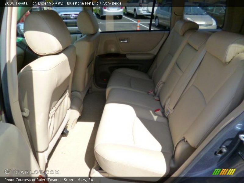 Bluestone Metallic / Ivory Beige 2006 Toyota Highlander V6 4WD