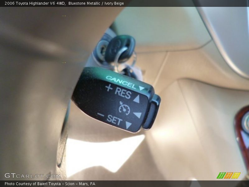 Bluestone Metallic / Ivory Beige 2006 Toyota Highlander V6 4WD