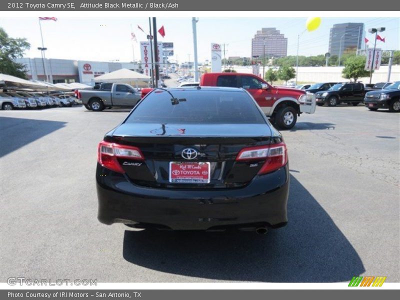 Attitude Black Metallic / Black/Ash 2012 Toyota Camry SE