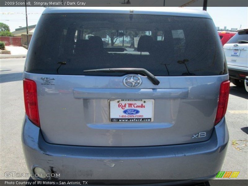 Stingray Metallic / Dark Gray 2009 Scion xB