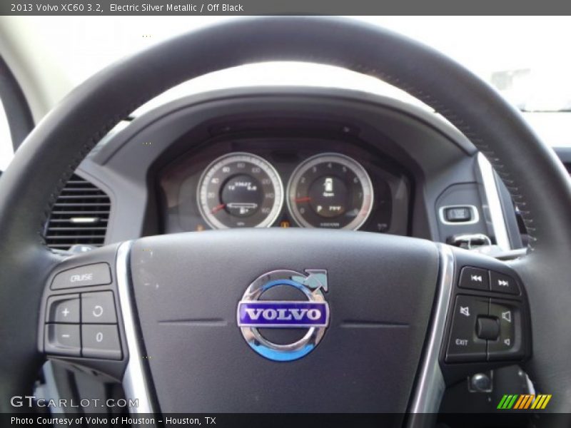 Electric Silver Metallic / Off Black 2013 Volvo XC60 3.2