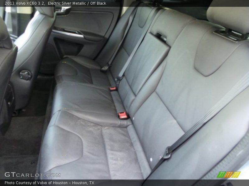 Electric Silver Metallic / Off Black 2013 Volvo XC60 3.2