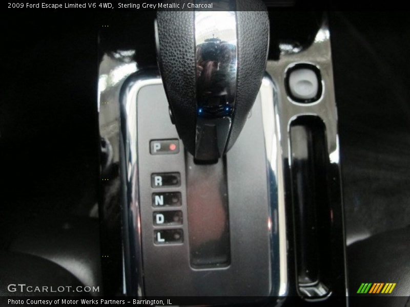 Sterling Grey Metallic / Charcoal 2009 Ford Escape Limited V6 4WD
