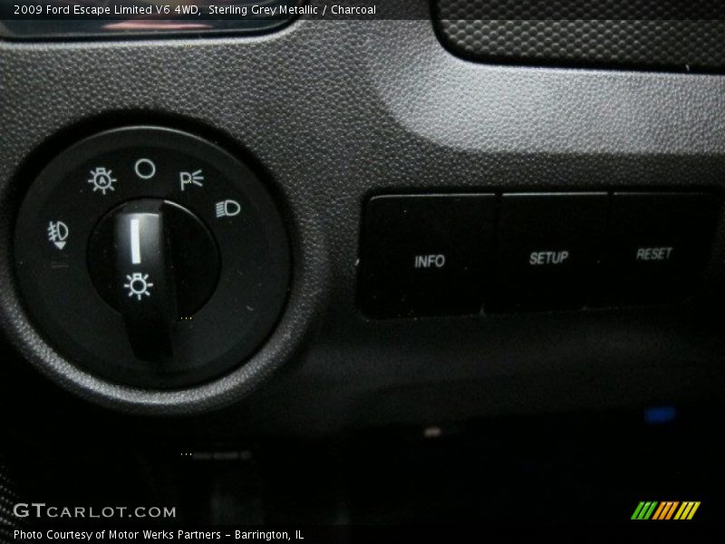 Sterling Grey Metallic / Charcoal 2009 Ford Escape Limited V6 4WD