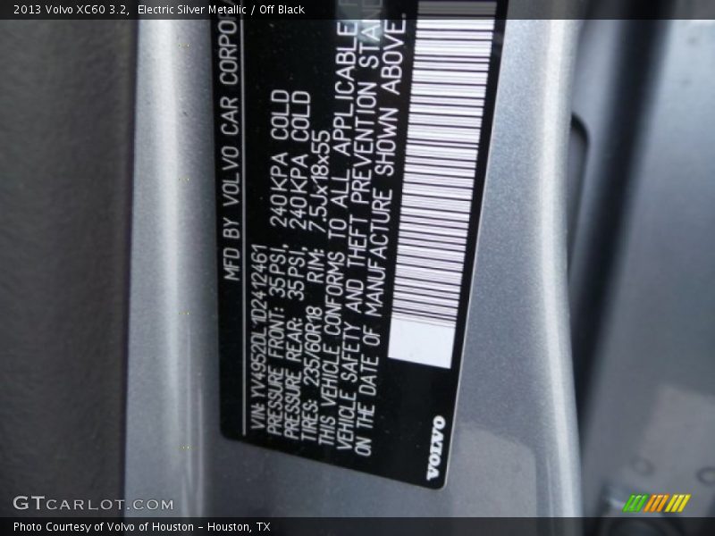 Electric Silver Metallic / Off Black 2013 Volvo XC60 3.2