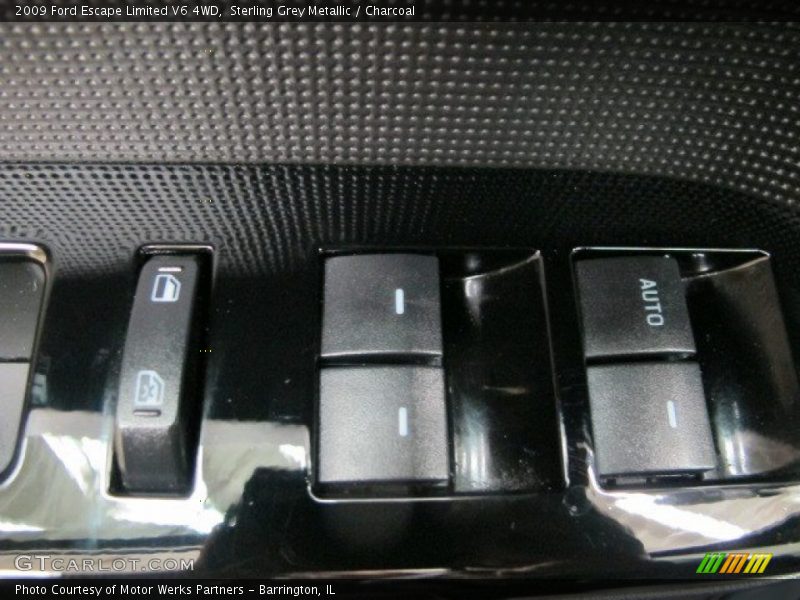 Sterling Grey Metallic / Charcoal 2009 Ford Escape Limited V6 4WD