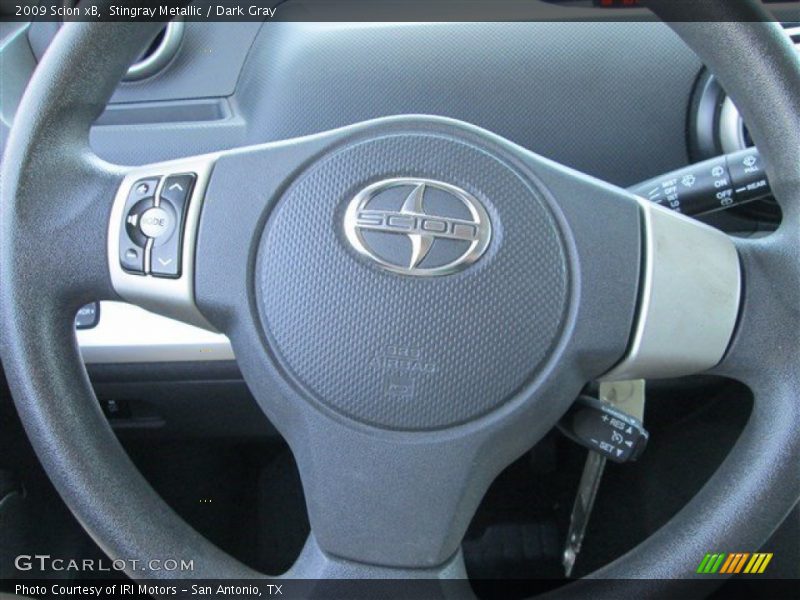 Stingray Metallic / Dark Gray 2009 Scion xB