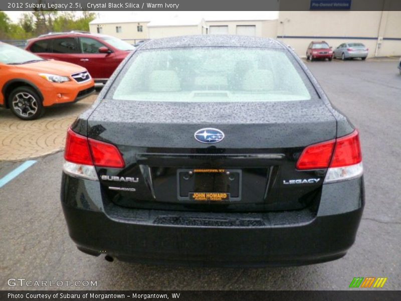 Crystal Black Silica / Warm Ivory 2012 Subaru Legacy 2.5i
