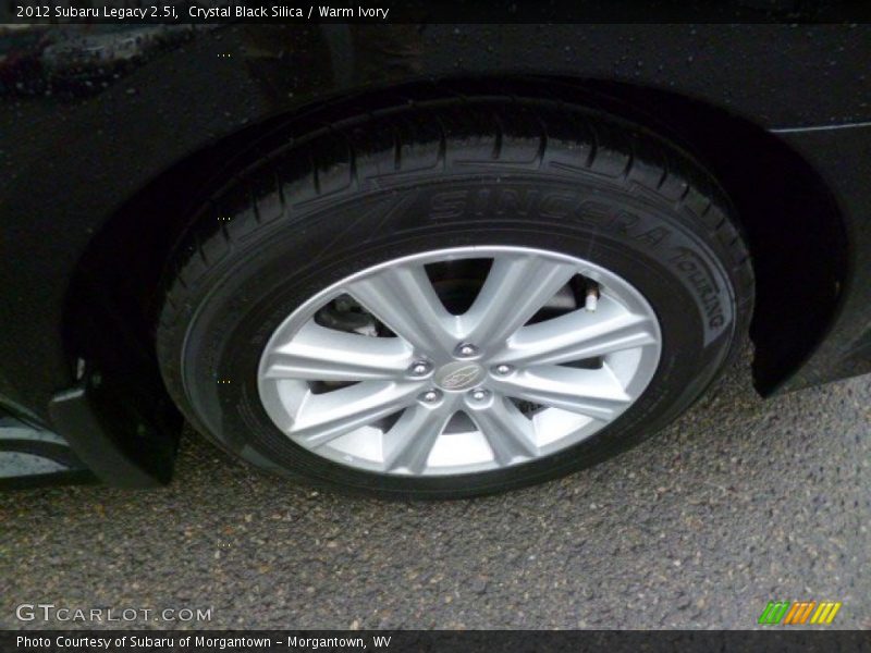 Crystal Black Silica / Warm Ivory 2012 Subaru Legacy 2.5i