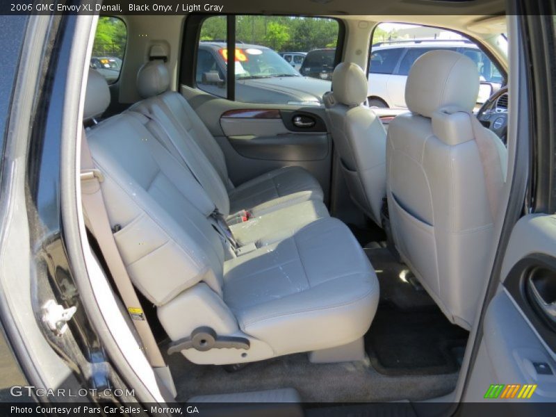 Black Onyx / Light Gray 2006 GMC Envoy XL Denali