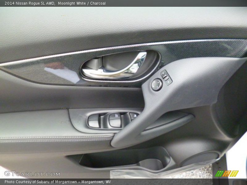 Moonlight White / Charcoal 2014 Nissan Rogue SL AWD
