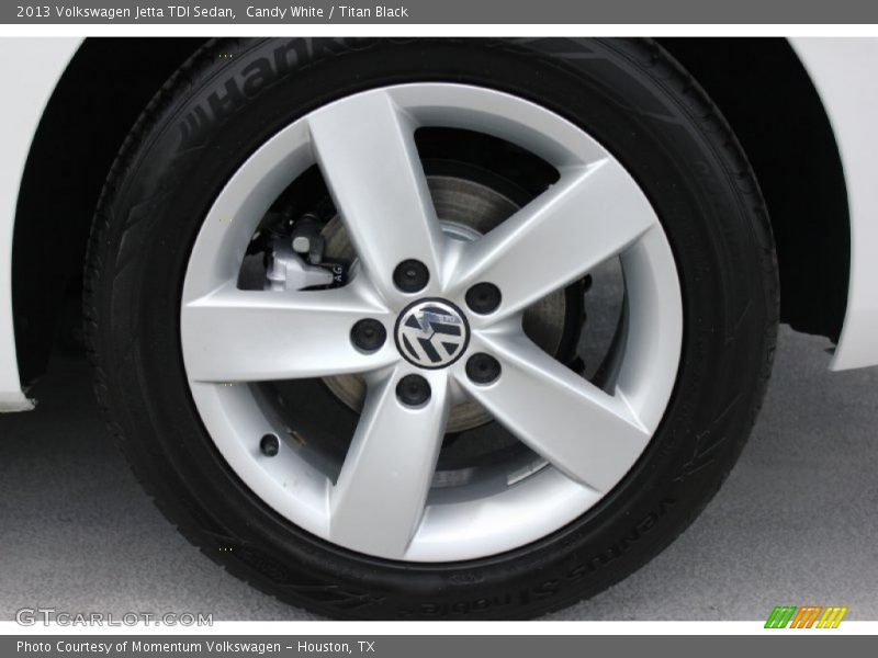 Candy White / Titan Black 2013 Volkswagen Jetta TDI Sedan