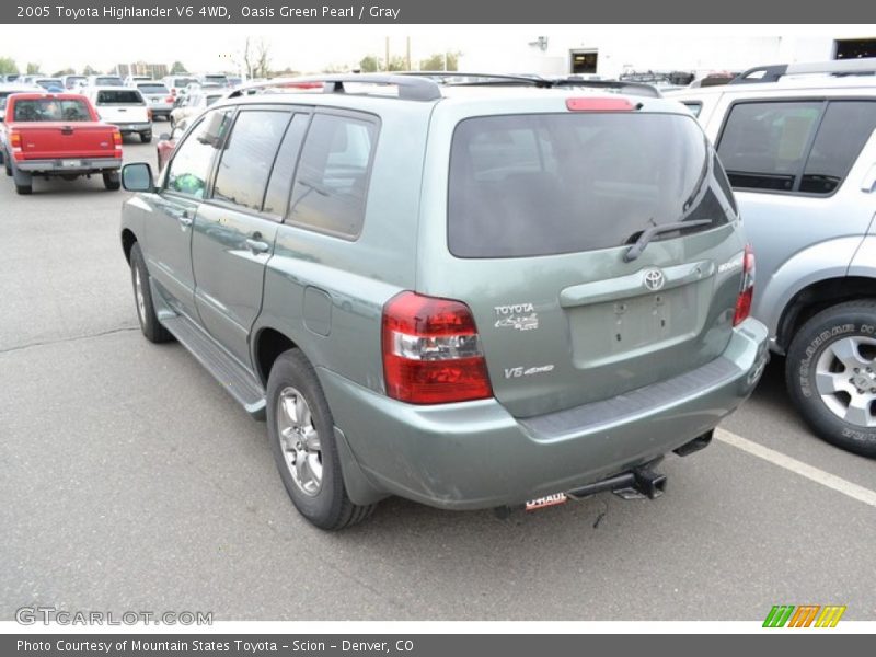 Oasis Green Pearl / Gray 2005 Toyota Highlander V6 4WD