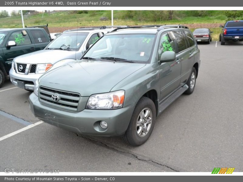 Oasis Green Pearl / Gray 2005 Toyota Highlander V6 4WD