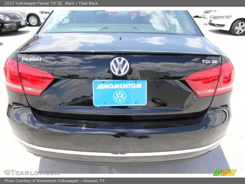 Black / Titan Black 2013 Volkswagen Passat TDI SE