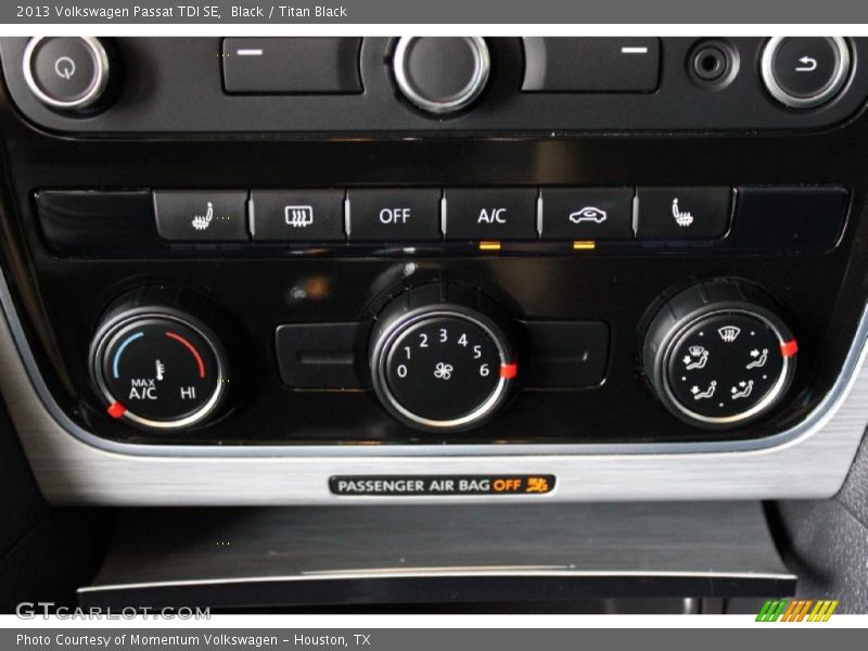Black / Titan Black 2013 Volkswagen Passat TDI SE