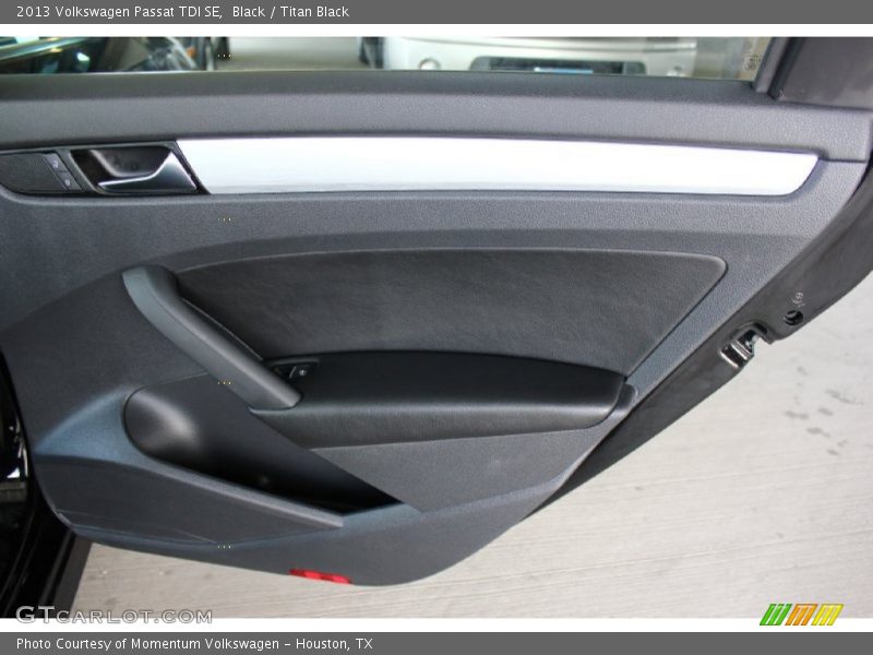 Black / Titan Black 2013 Volkswagen Passat TDI SE