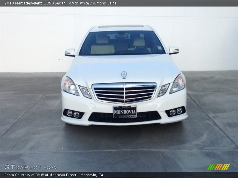 Arctic White / Almond Beige 2010 Mercedes-Benz E 350 Sedan