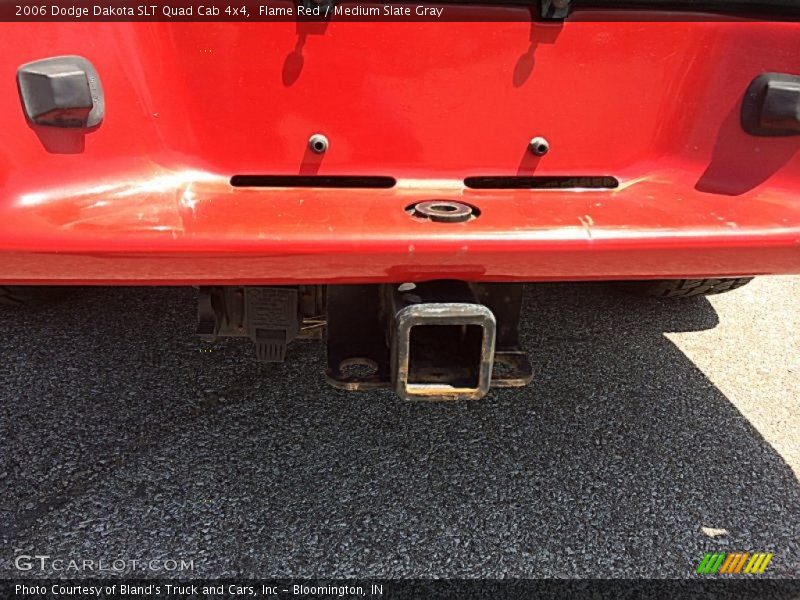 Flame Red / Medium Slate Gray 2006 Dodge Dakota SLT Quad Cab 4x4