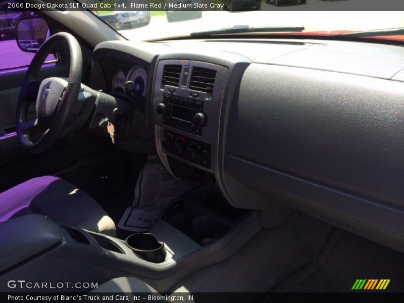 Flame Red / Medium Slate Gray 2006 Dodge Dakota SLT Quad Cab 4x4
