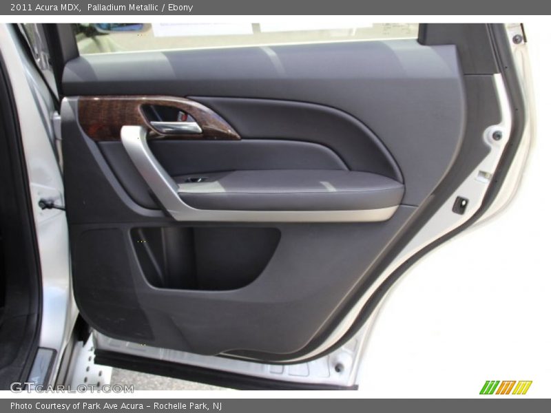 Palladium Metallic / Ebony 2011 Acura MDX