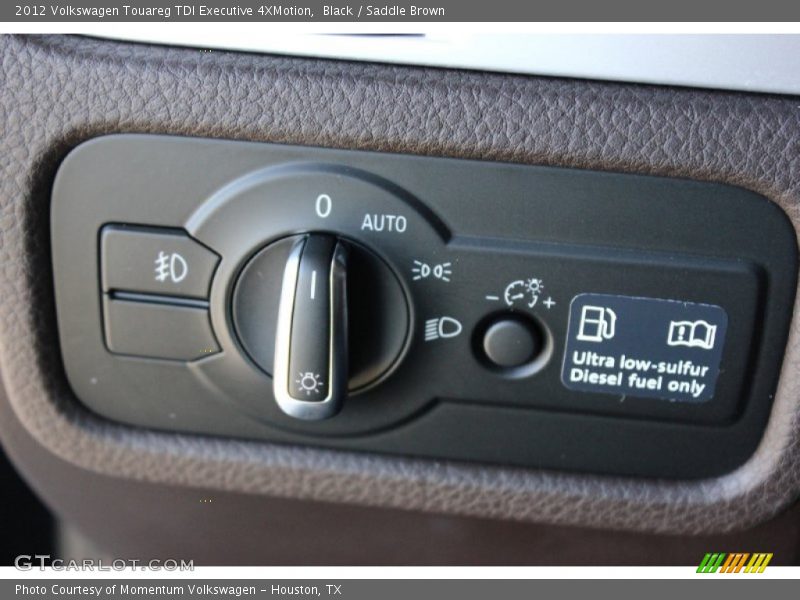 Black / Saddle Brown 2012 Volkswagen Touareg TDI Executive 4XMotion