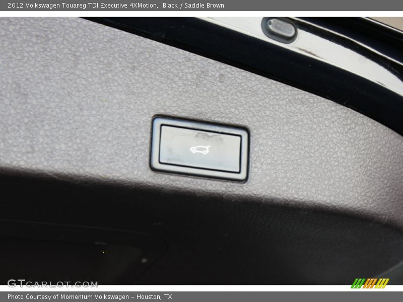 Black / Saddle Brown 2012 Volkswagen Touareg TDI Executive 4XMotion