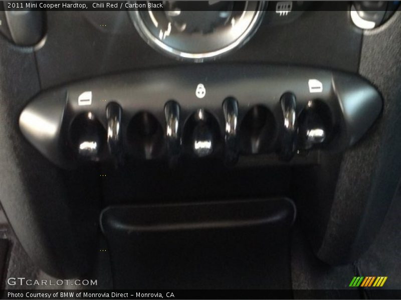 Chili Red / Carbon Black 2011 Mini Cooper Hardtop